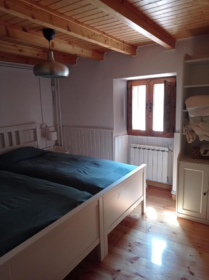 Amplia Y Comoda Casa De Piedra Con Porche Y Jardin San Roque de Ríomiera エクステリア 写真